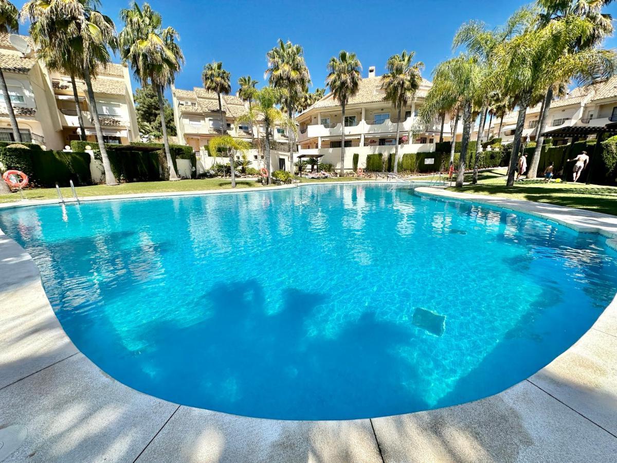 El Arenal Townhouse By The Beach With Swimming Pool - Eaw Homes Marbella Ngoại thất bức ảnh