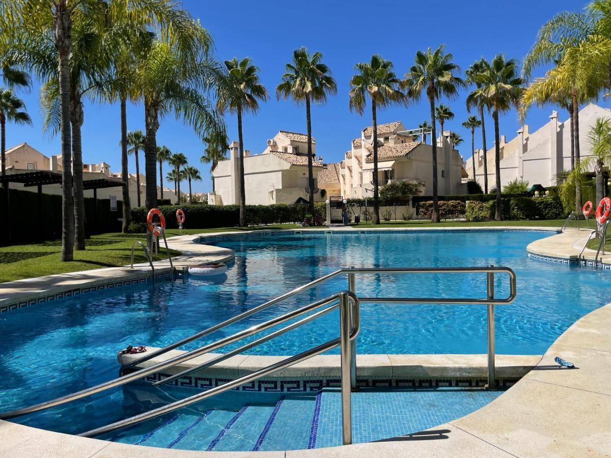 El Arenal Townhouse By The Beach With Swimming Pool - Eaw Homes Marbella Ngoại thất bức ảnh