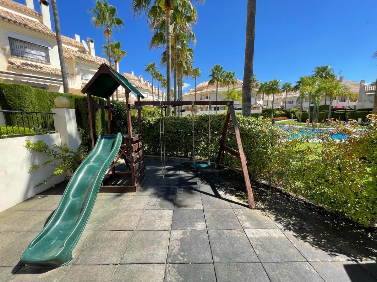 El Arenal Townhouse By The Beach With Swimming Pool - Eaw Homes Marbella Ngoại thất bức ảnh