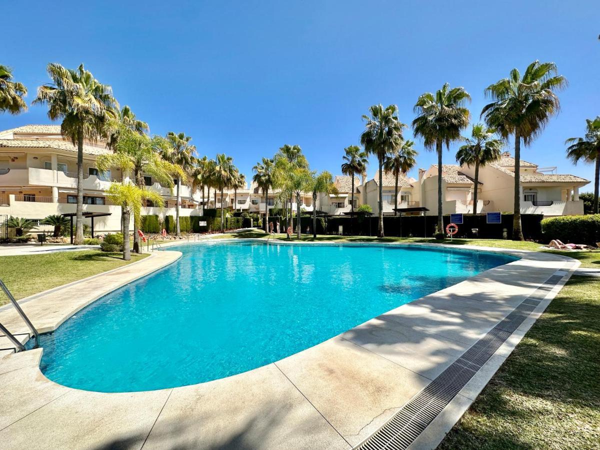 El Arenal Townhouse By The Beach With Swimming Pool - Eaw Homes Marbella Ngoại thất bức ảnh
